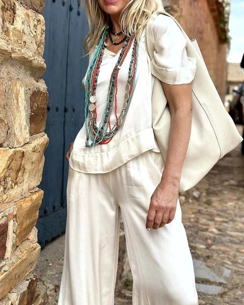 Benedikta - Bluse og Buksesæt med et elegant look