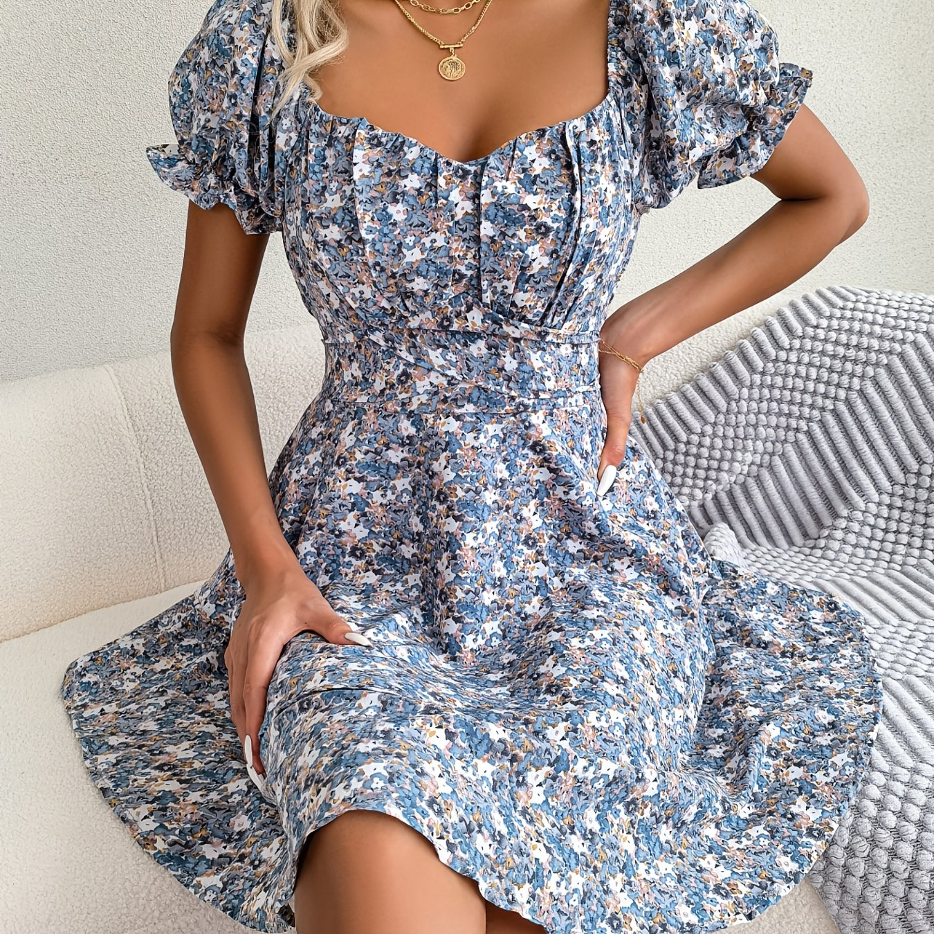 Lillian - sweetheart blomstret A-line kjole