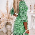 Sienna - Blomstret minikjole med V-hals