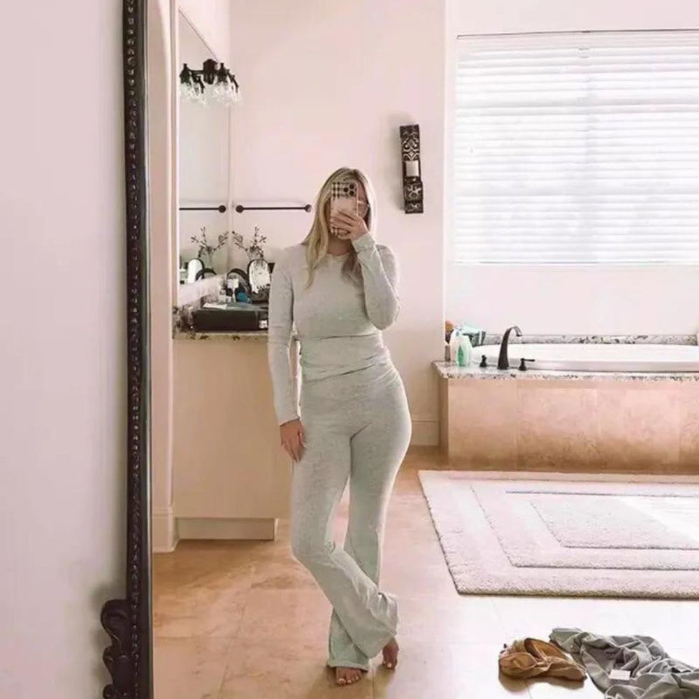 Sienna - Todelt sæt med en cropped top og udstrakte bukser