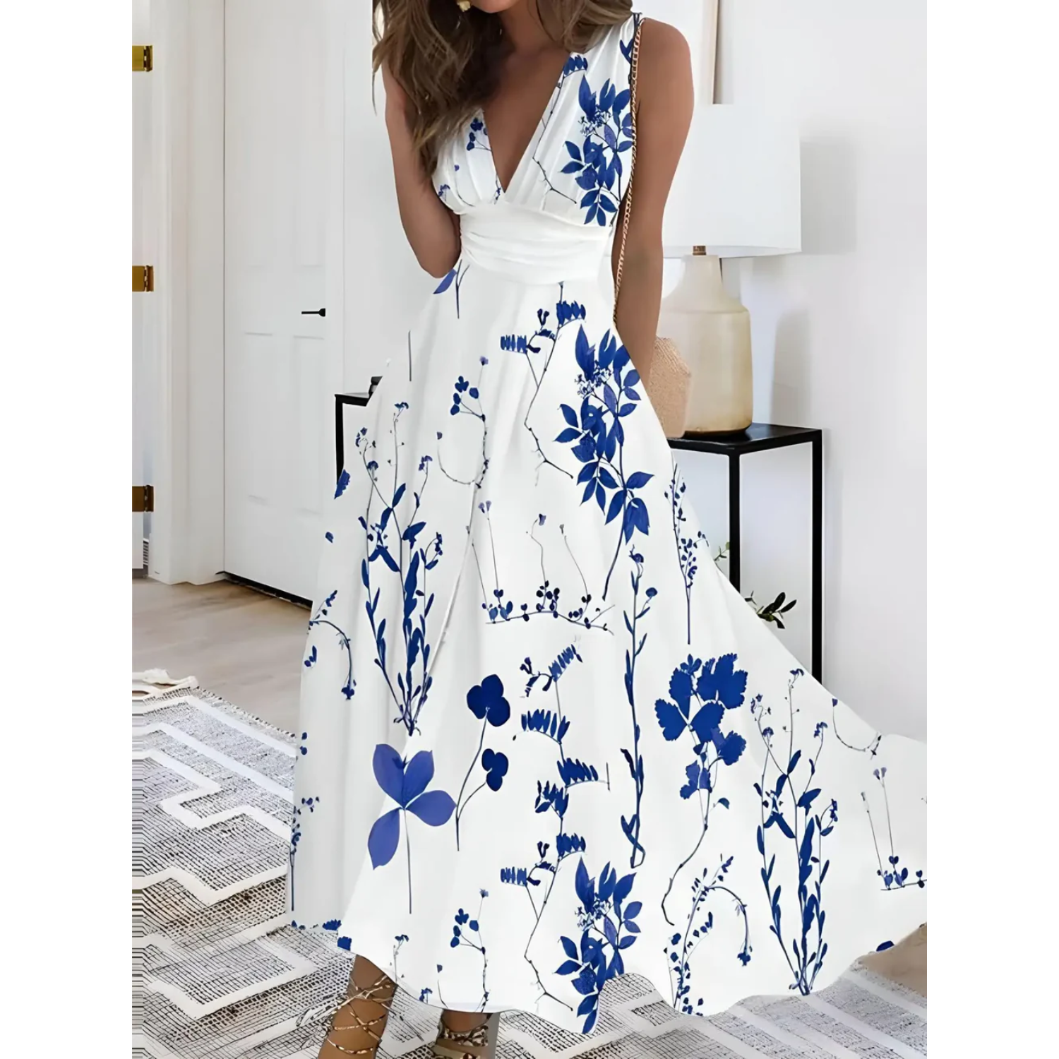 MODA Chic blomstret kjole