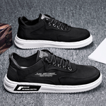 Mason - sneakers med snøre i et slankt design