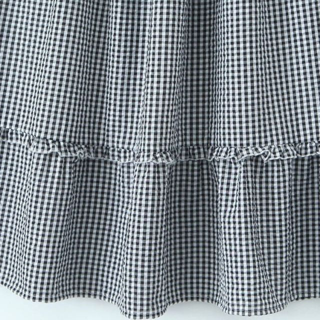 Fiona - lagdelt gingham midi-nederdel med flæsedetaljer