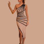Seraphina - Asymmetrisk Bodycon-Kjole med Kontraststriber