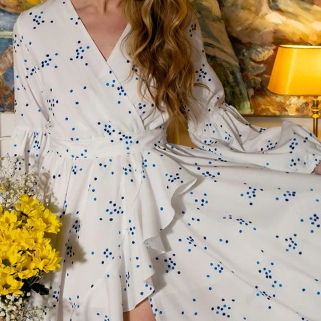 Angelica - slå-om maxikjole med nederdel og print