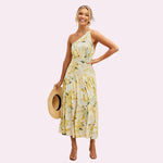 Isabella - Asymmetrisk midikjole med blomsterprint og etager