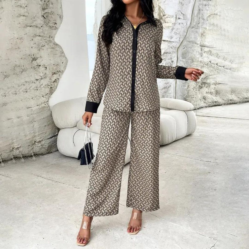 Gabriella - Elegant Printet Pyjamasæt med Piping Detalje