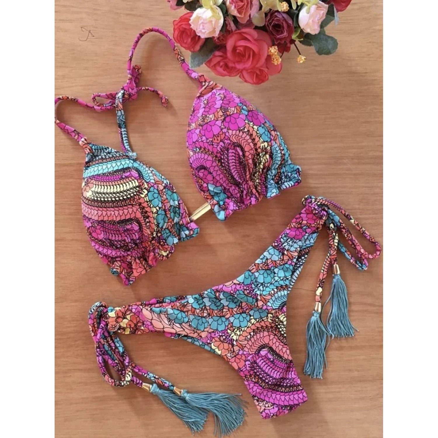 MODA Blomstret bikinier med push up-bh og lavtaljet g-streng