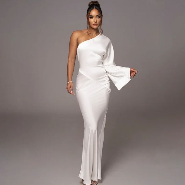 Cassandra - One Shoulder Asymmetrisk Satin Aftenkjole