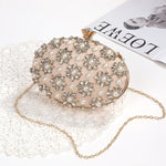Adelaide - perle- og krystaludsmykket blomsterclutch