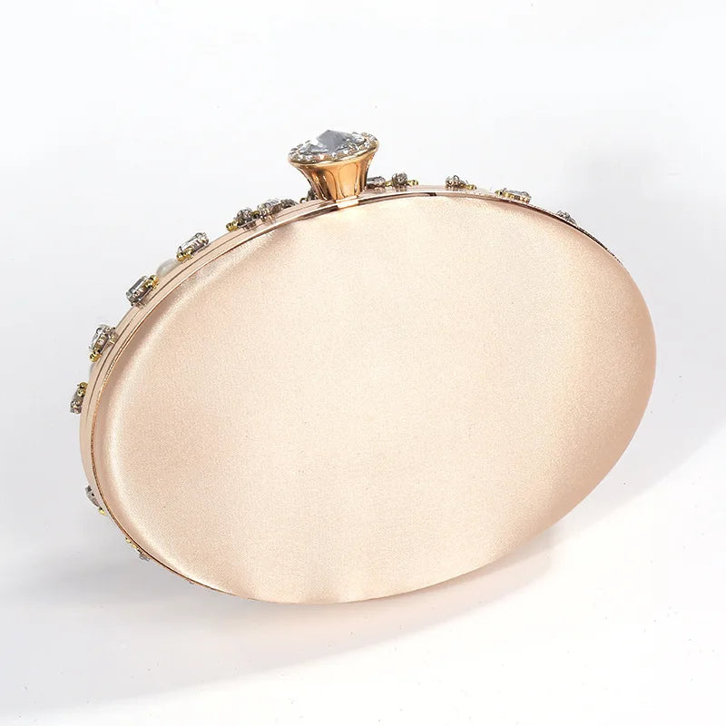 Adelaide - perle- og krystaludsmykket blomsterclutch