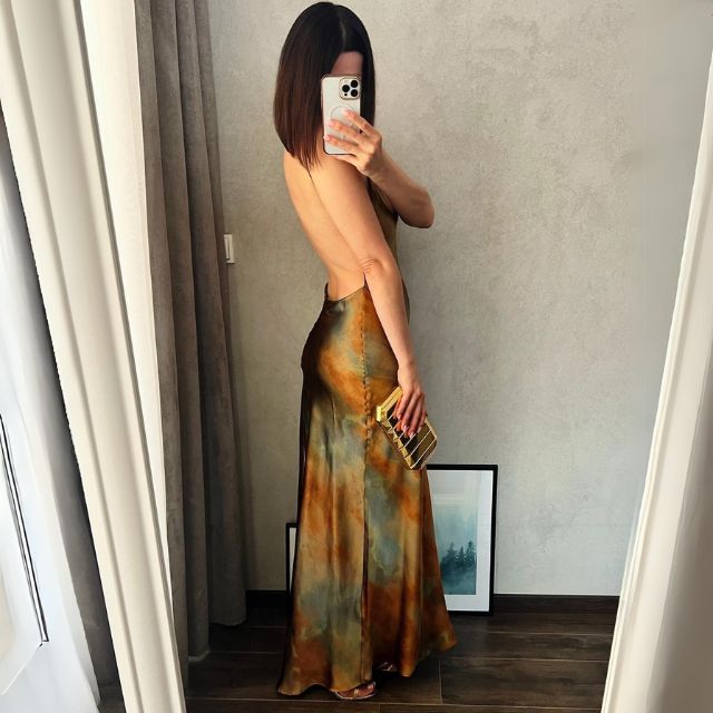 Bianca - Elegant satin maxi kjole med akvarel print