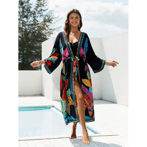 MODA Sort printet kimono med v-hals og bælte
