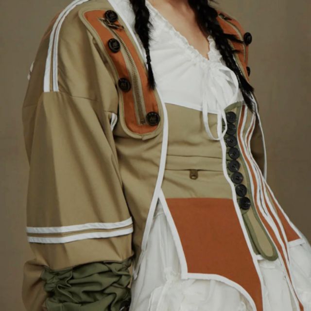 Camila - Moderne bomberjakke med patchwork-design