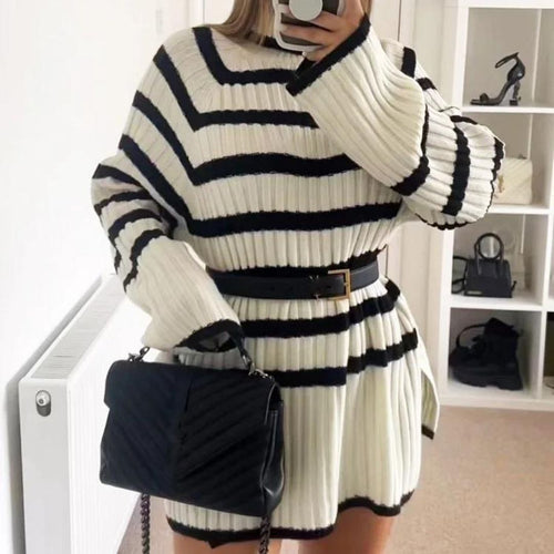 Selene - Elegant midi-nederdel med prikkede accenter