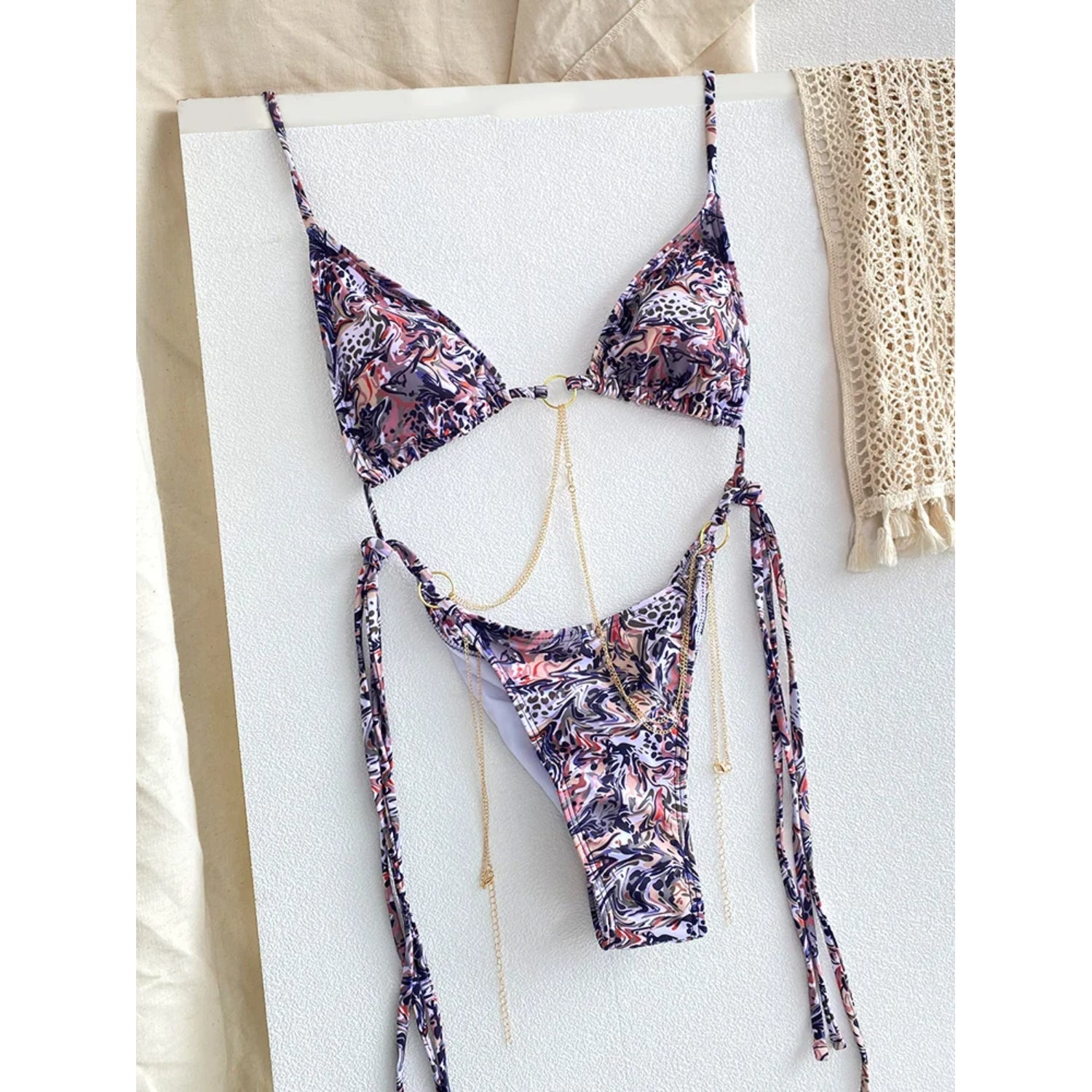 MODA Blomsterprintet todelt trekantet bikinier med kæder