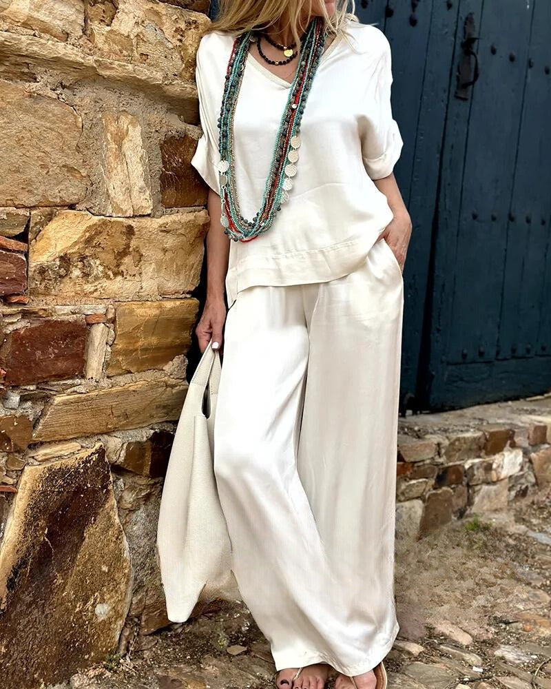 Benedikta - Bluse og Buksesæt med et elegant look