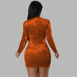 Celina - Velvet bodycon kjole med rullekrave