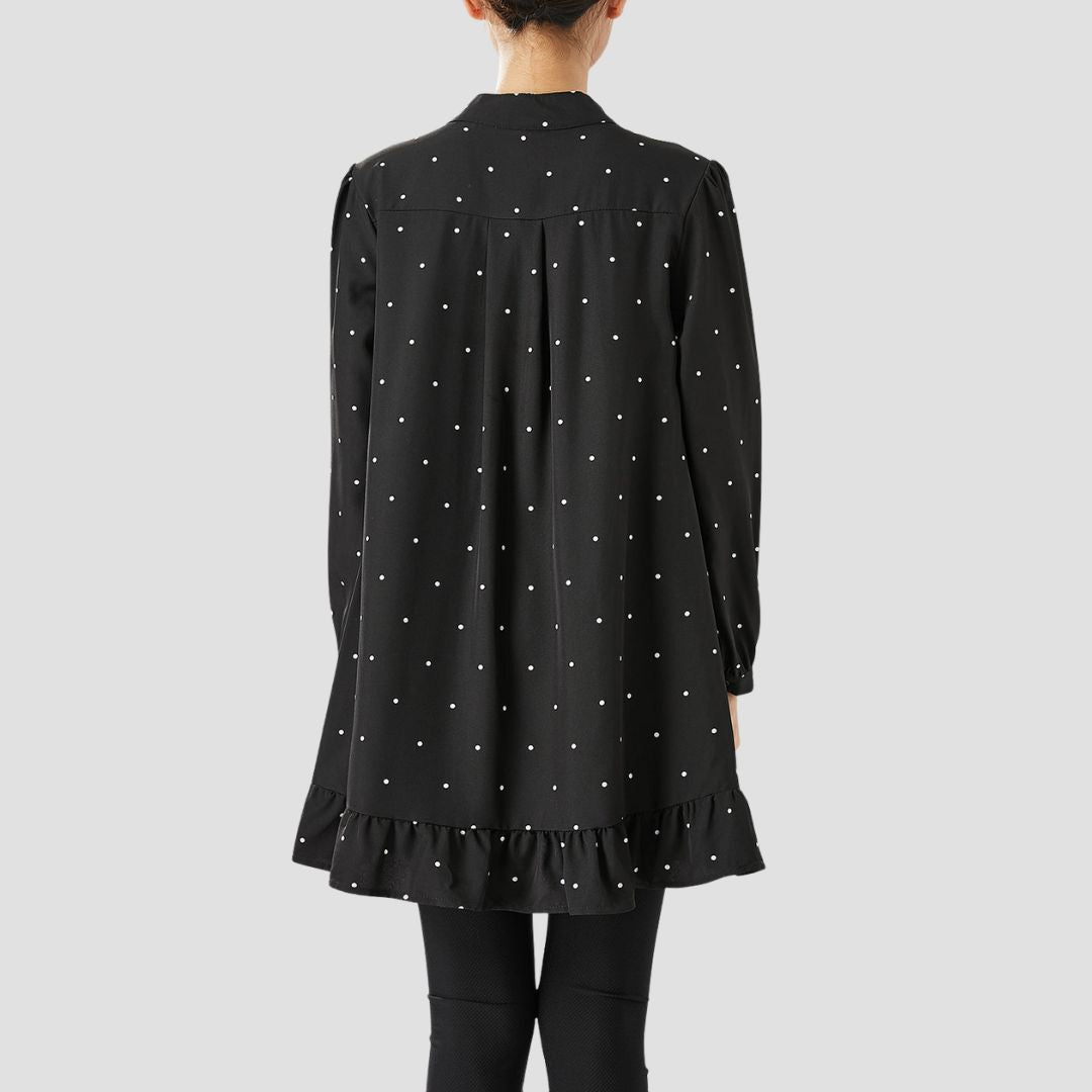 Sophie - Langærmet sort bluse med prikket mønster