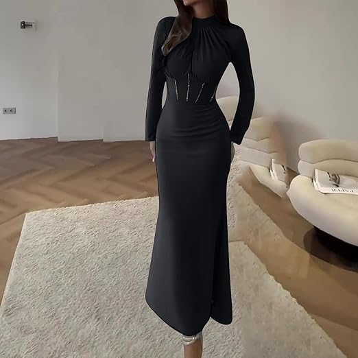 Diana - Elegant kjole med firkantet halsudskæring
