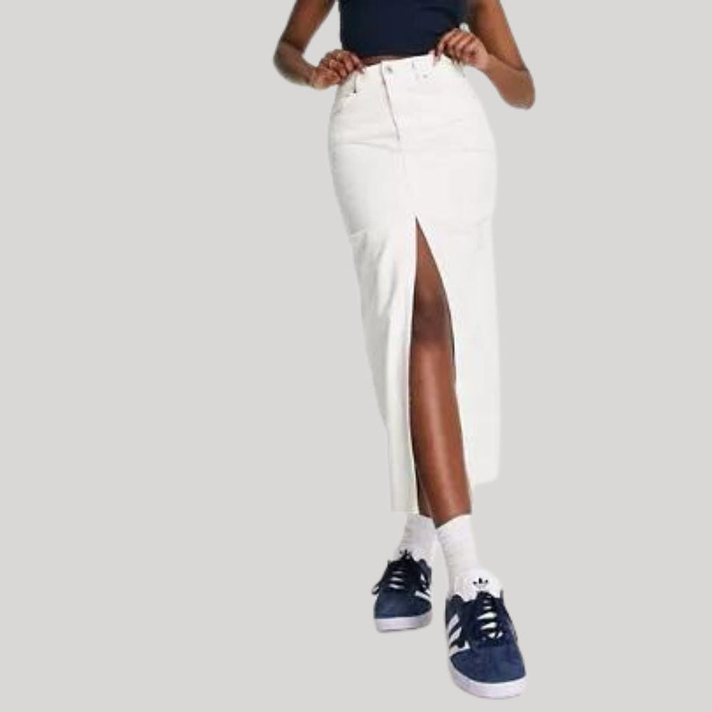 Veronica - Højtaljede Sorte Jeans med Sideslid