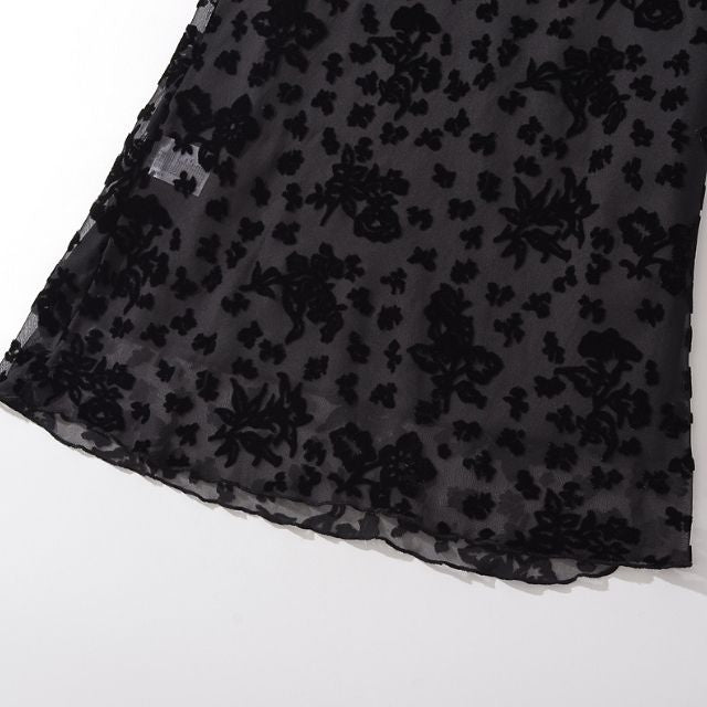 Clarissa - Chic midi-nederdel med blomstret blondedesign