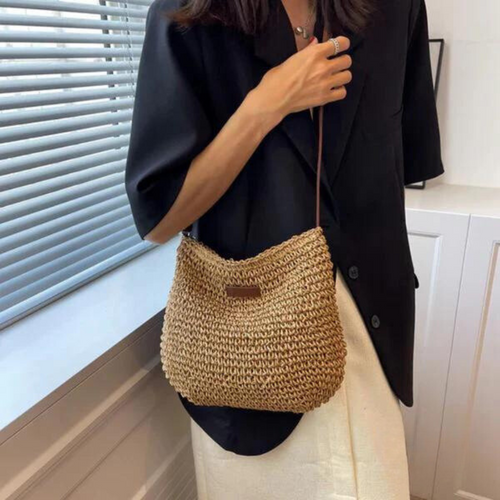 Mila Chic Crossbody Taske – Praktisk og Elegant med Flere Rum