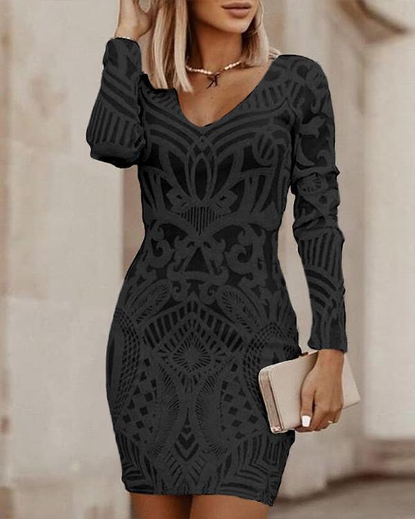 Elegant hvid bodycon-kjole i blonder