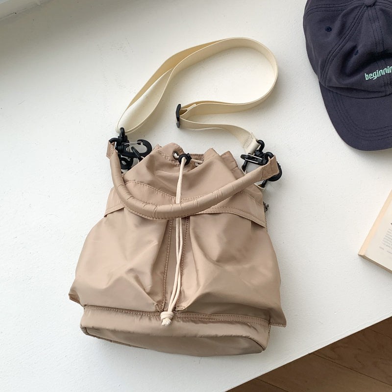 Devako Nylon taske med løbegang