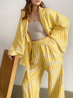 To-delt Sæt med Striber | Kimono-Top & Vide Bukser | Let & Trendy