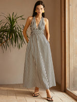 Stribet Maxi Kjole med Halterneck | Let & Stilfuld | Sommerfavorit