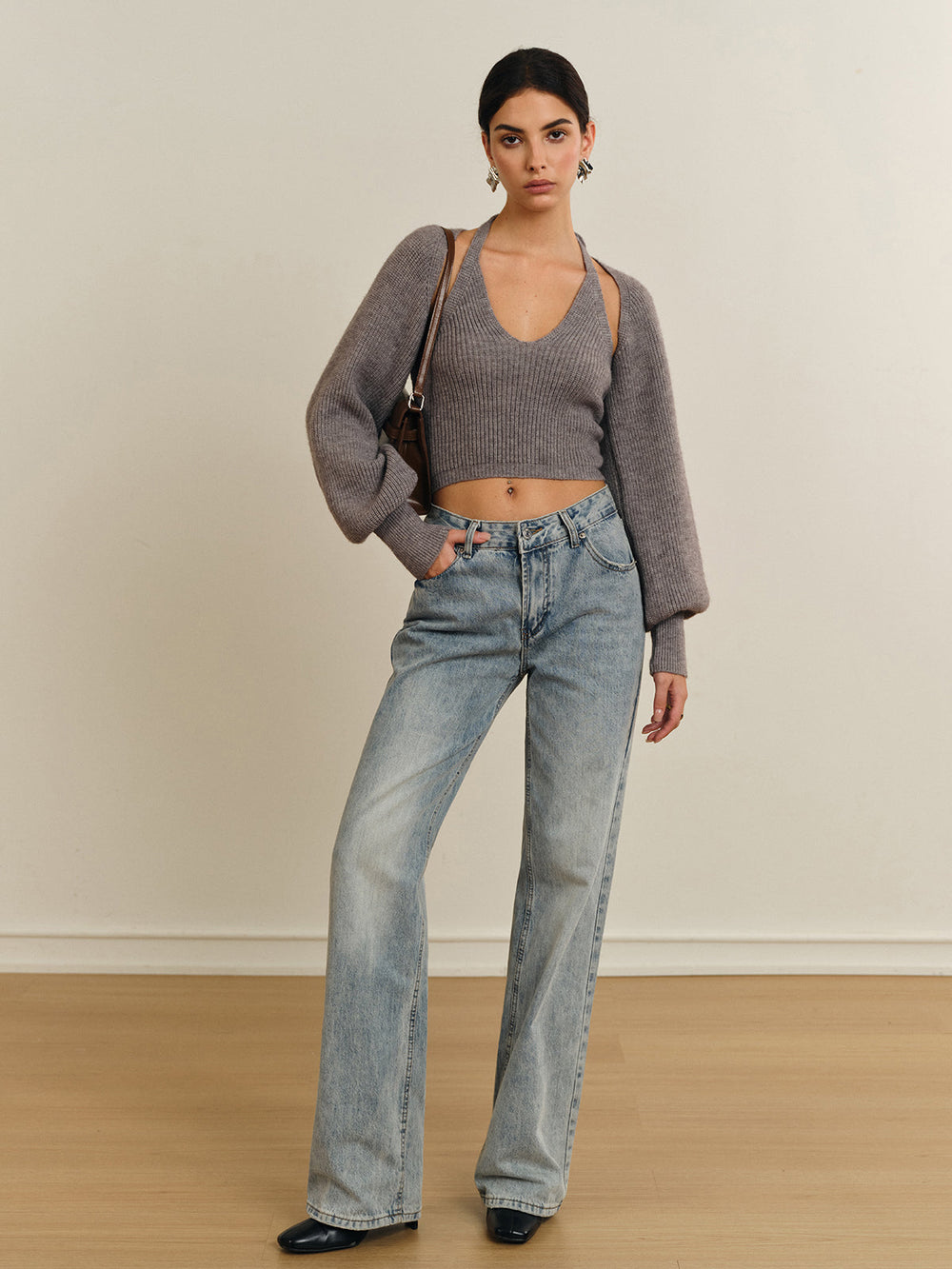 Halterneck Top med Lange Ærmer | Strikket & Stilfuld | Moderne Detaljer