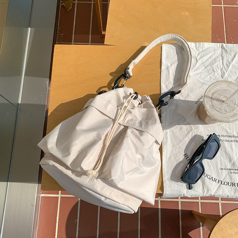 Devako Nylon taske med løbegang