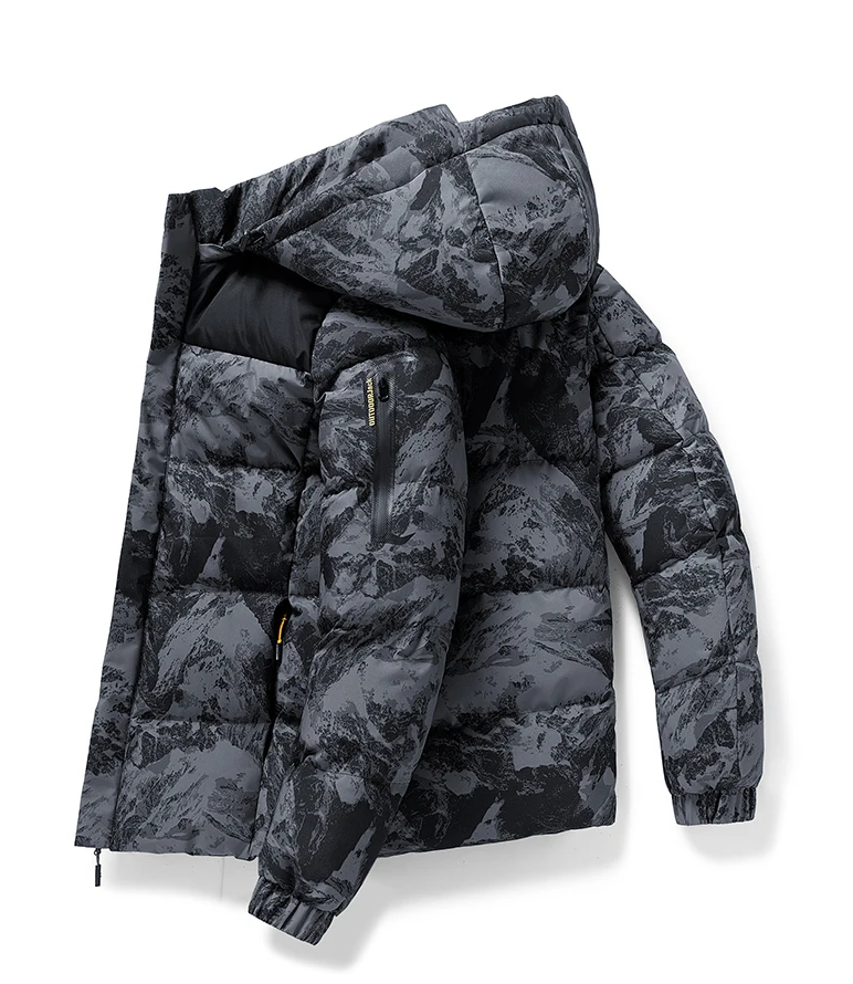 Pufferjakke i camouflage til mænd