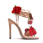 Rosalind - stiletsandaler med blomsterapplikationer