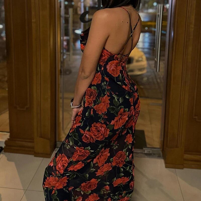 Isabella - Elegant blomstret underkjole med flæsede detaljer