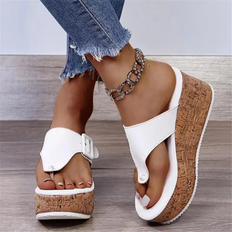 Elena - platform korksandaler med justerbar rem