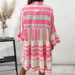 Layla - Boheme lagdelt flæsekjole med geometrisk print