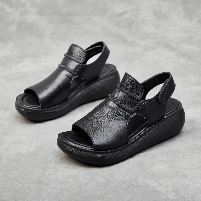 Samantha - sandaler med tyk sål og velcrolukning