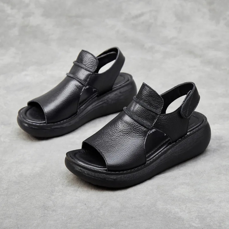 Samantha - sandaler med tyk sål og velcrolukning