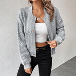 Strikket sweater med fletmønster