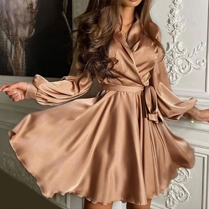 Devako Sascha | Chic satin-kjole