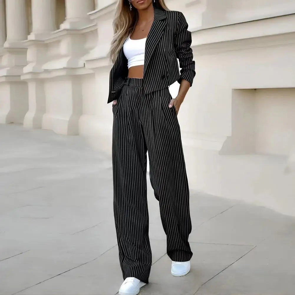 Daniella - nålestribet blazer og buksesæt