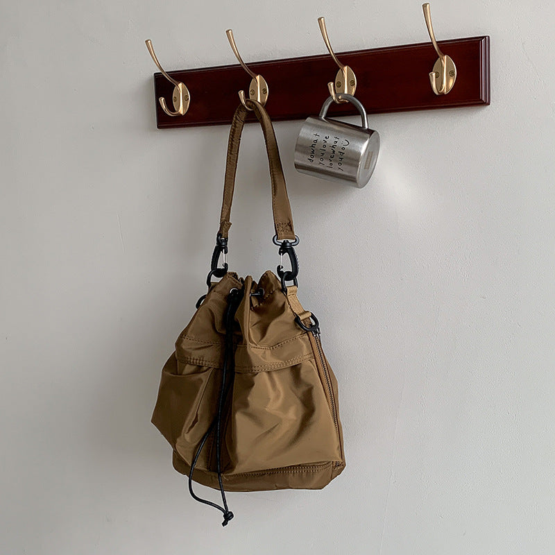 Devako Nylon taske med løbegang