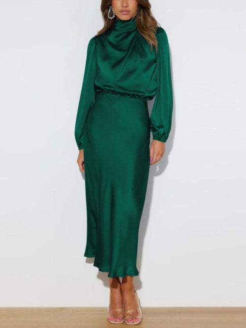Elegant satin-kjole med lange ærmer - Jannik