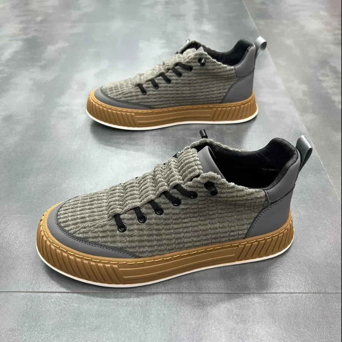 Vertex - Strukturerede afslappede sneakers med lav top