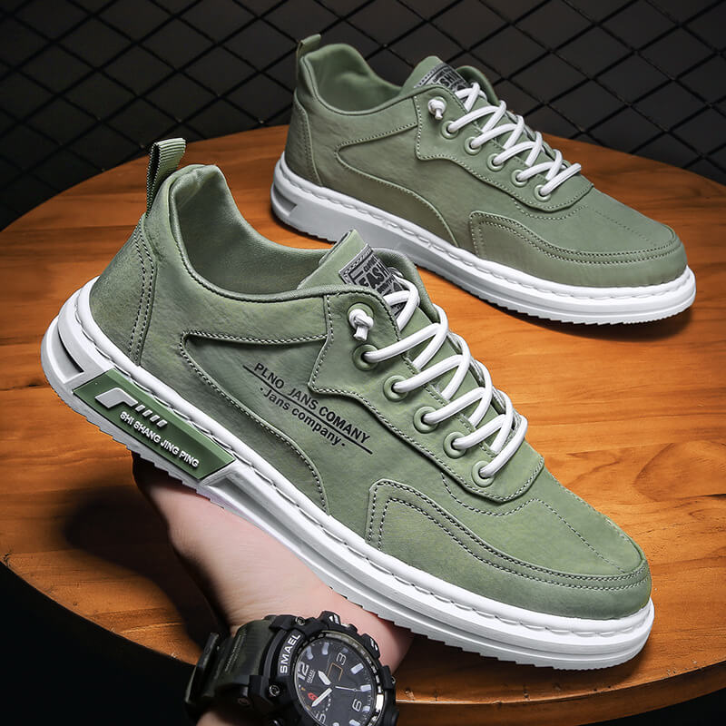 Mason - sneakers med snøre i et slankt design