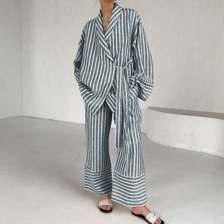 To-delt Sæt med Striber | Kimono-Top & Vide Bukser | Let & Trendy
