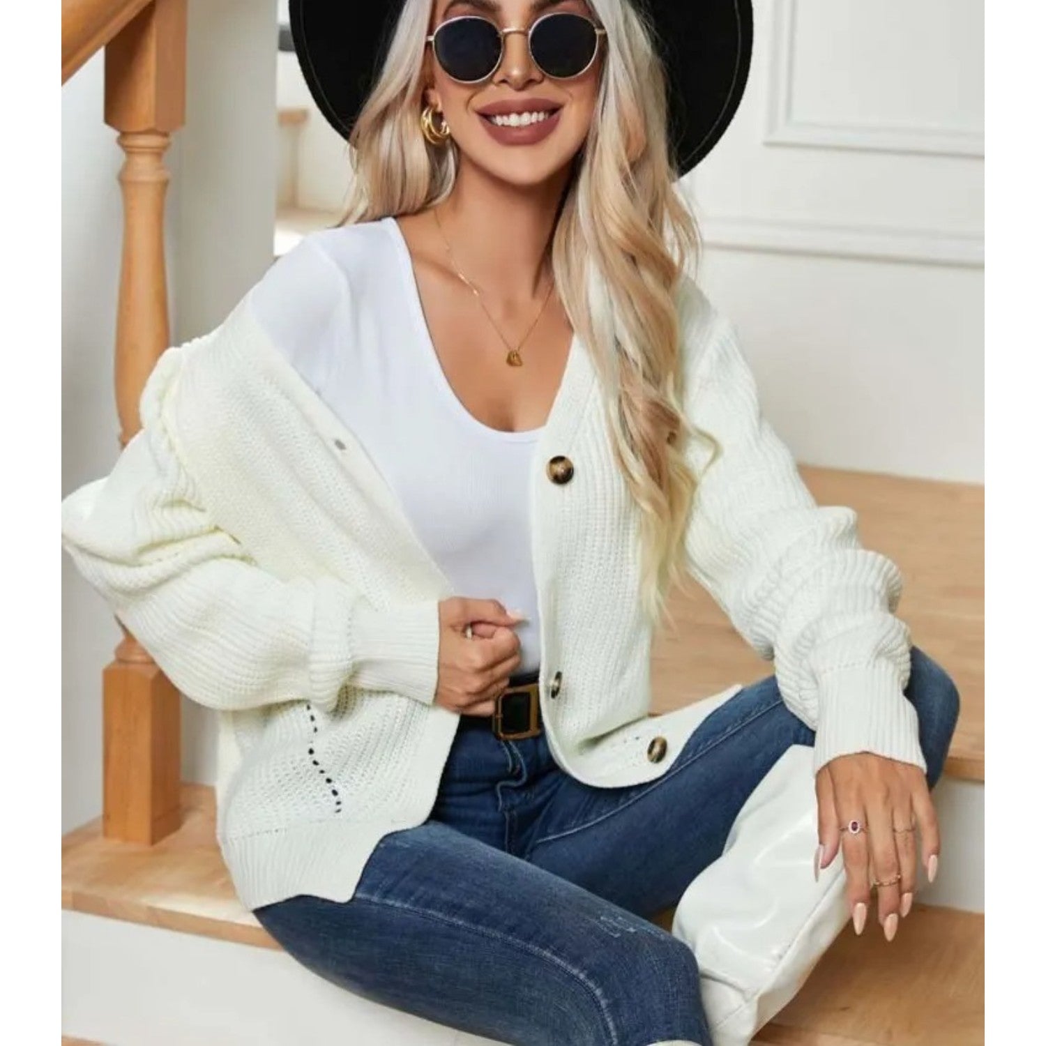 MODA Hvid, løs strik cardigan med knuder