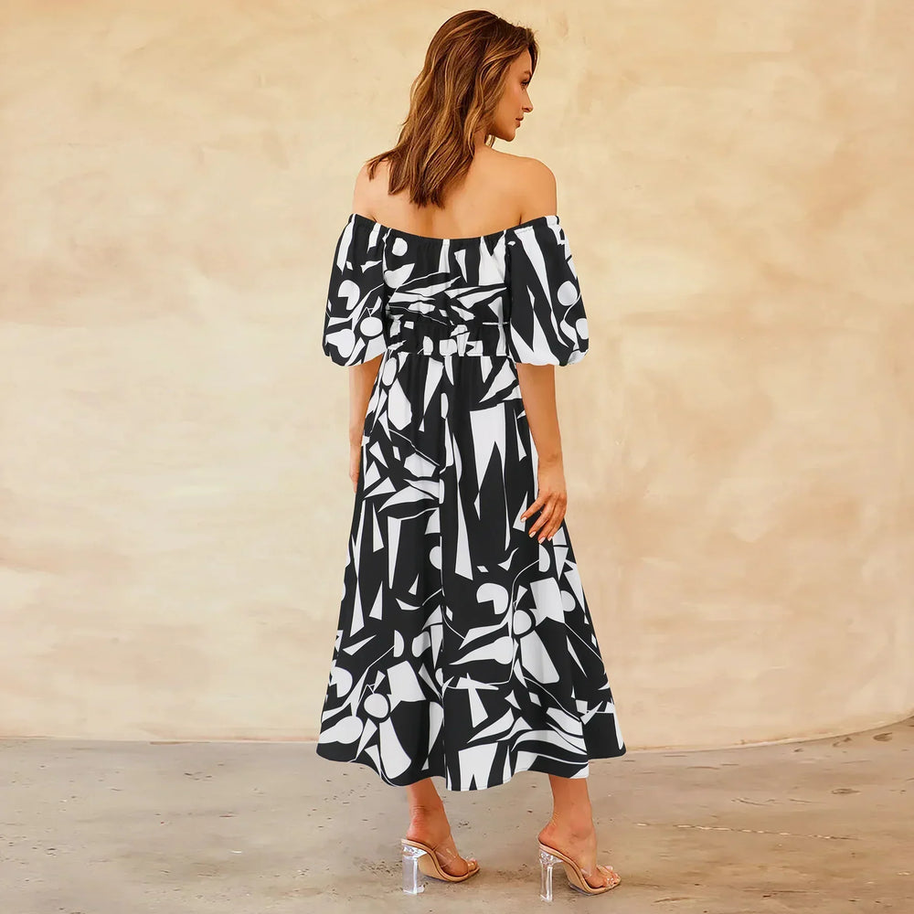 Bianca - Livlig off-the-shoulder midikjole med et geometrisk mønster